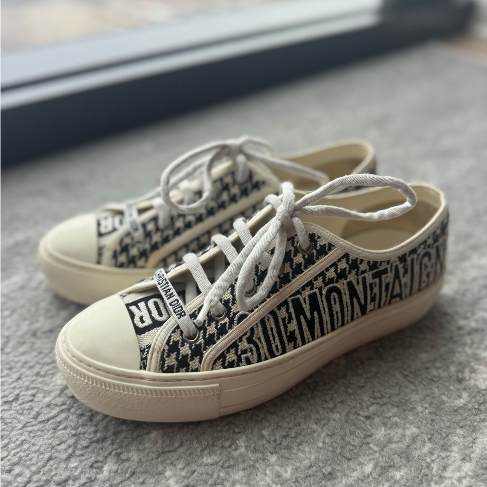 Authentic Dior Sneakers Size 37